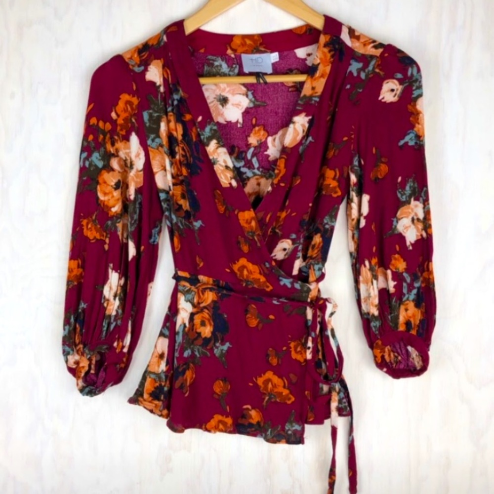 HD in Paris | Anthro Ruby Floral Gail Surplice Wrap Blouse - Picture 7 of 12